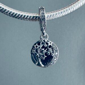 Brand new authentic Pandora family galaxy charm / Pandora bracelet/pandora charm